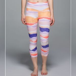 Lululemon True Self Crop pattern Leggings "Bleacher Stripe. Size: M